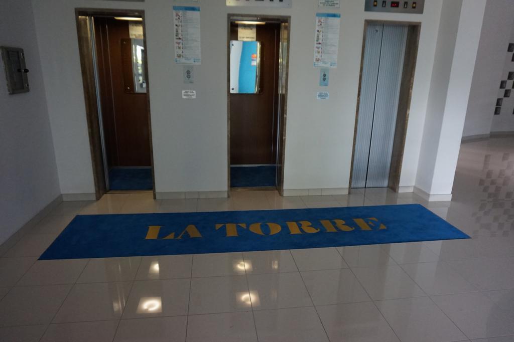 Appartamenti La Torre 利尼亚诺萨比亚多罗 外观 照片